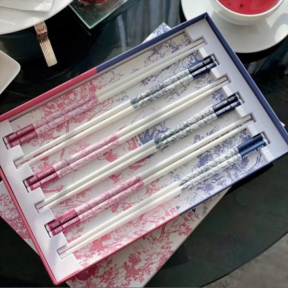 Dior VIP Ceramic Chopsticks Set